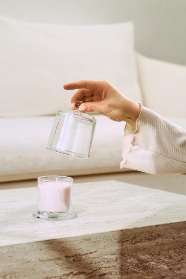 Ароматическая свеча Elven, гиацинт и древесина груши