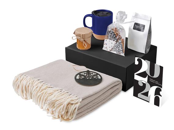 Подарочный набор «Re:Nest» с пледом, кружкой и вареньем